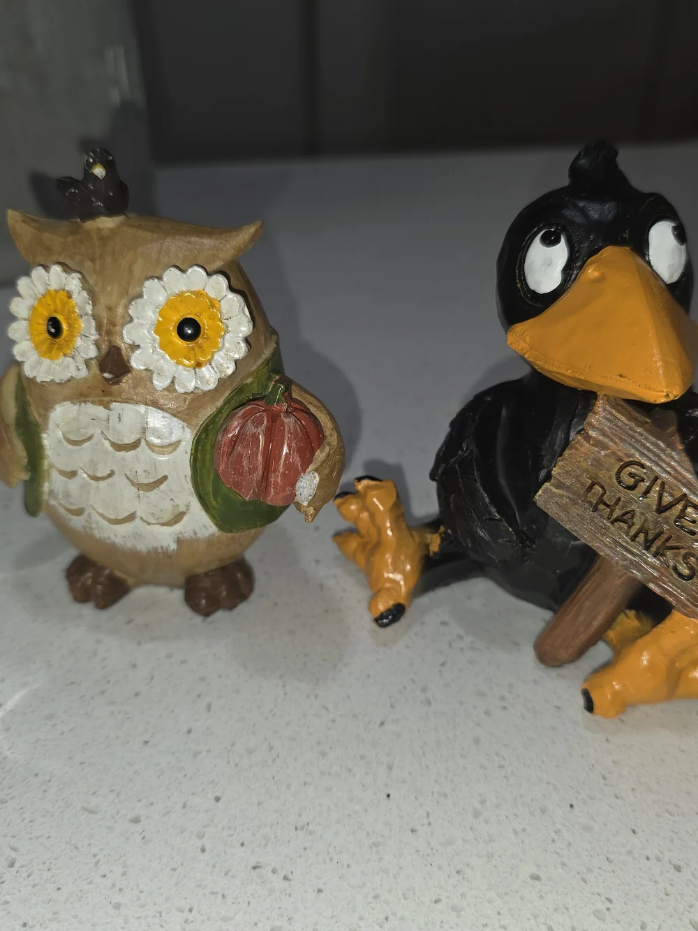 Resin/ceramic decorative figurine set, Fall/Halloween themed bird and owl collec